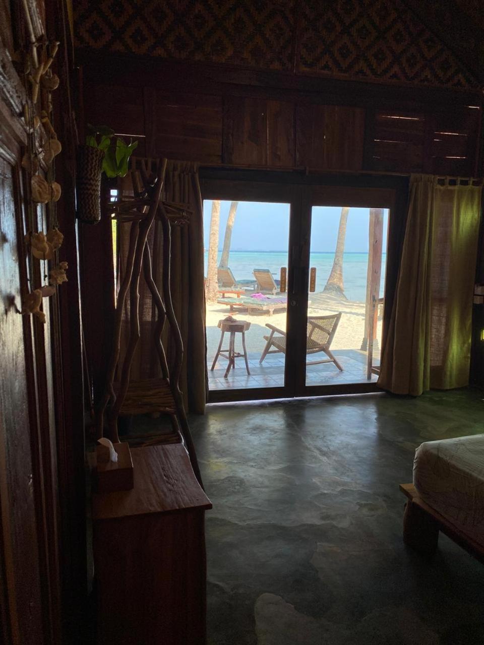 فندق Eco Casa كاريمونجاوا المظهر الخارجي الصورة