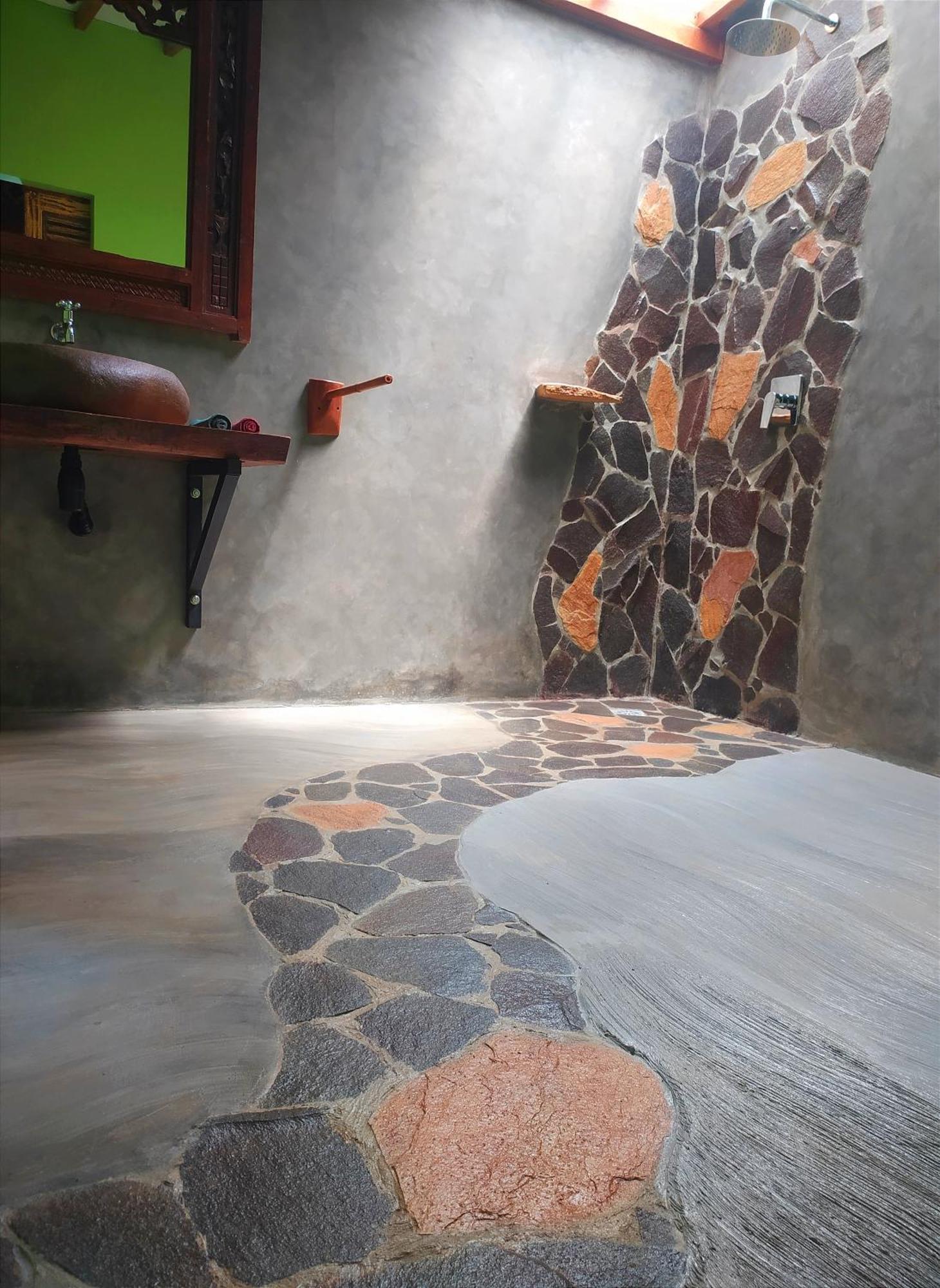 فندق Eco Casa كاريمونجاوا المظهر الخارجي الصورة