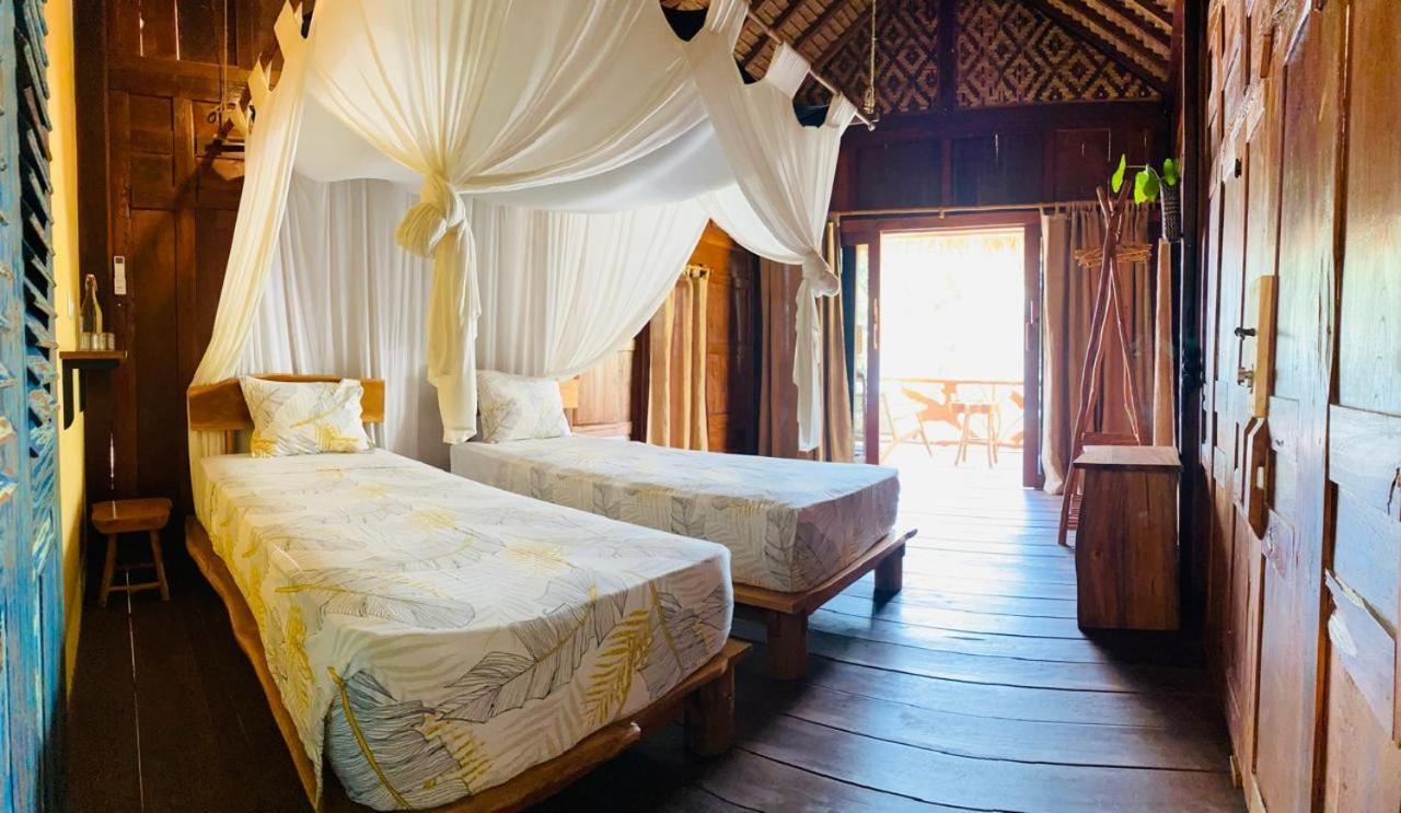 فندق Eco Casa كاريمونجاوا المظهر الخارجي الصورة